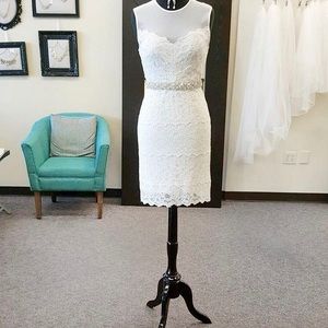 *FREE ship* Nicole Miller Bridal Stretch Sheath